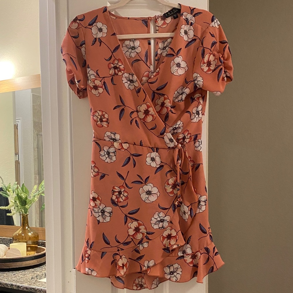 Floral Wrap Mini Dress - Peach